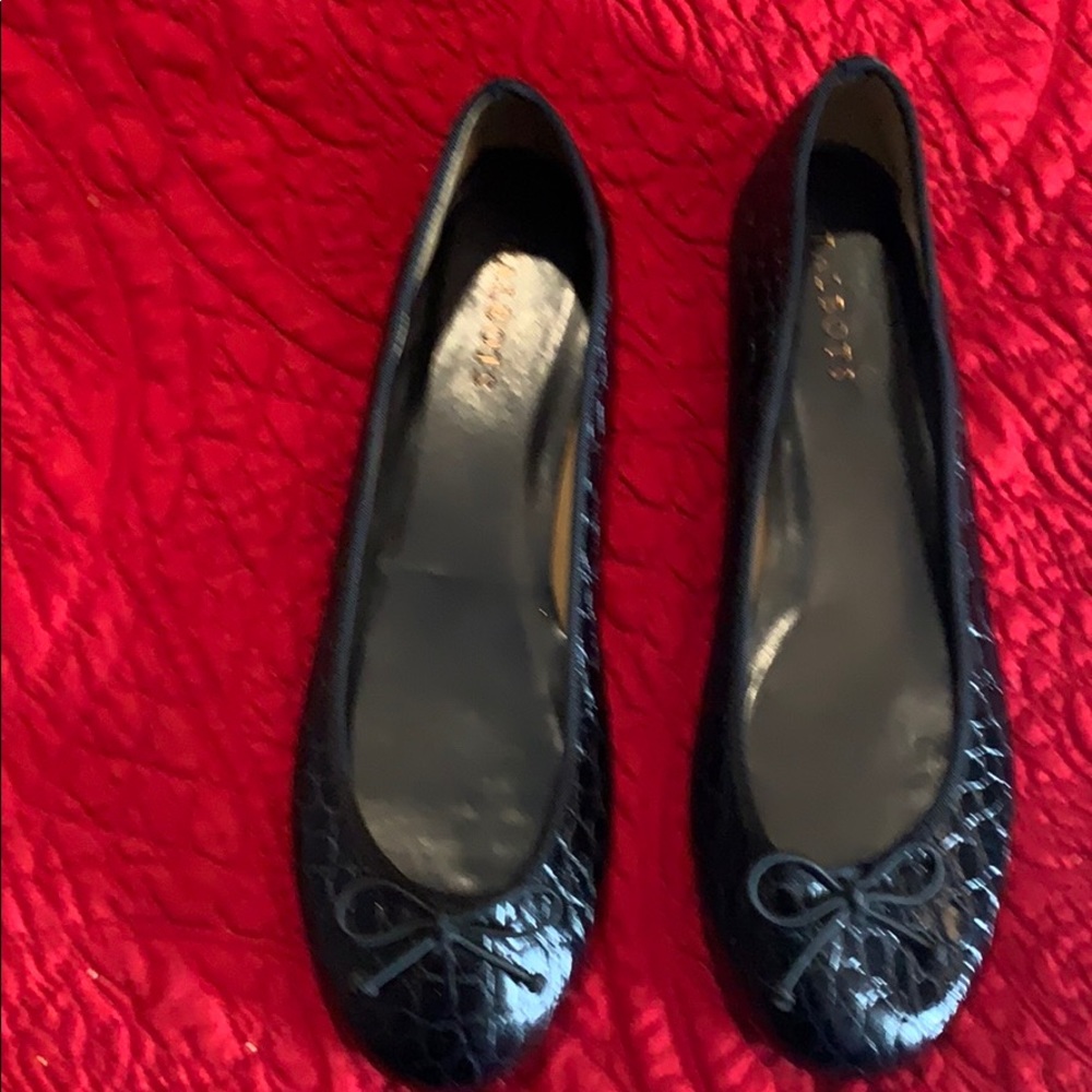 NWOT Black Talbots Leather Ballet Flats